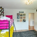 Howdy House New And Trendy With Rooftop Deck